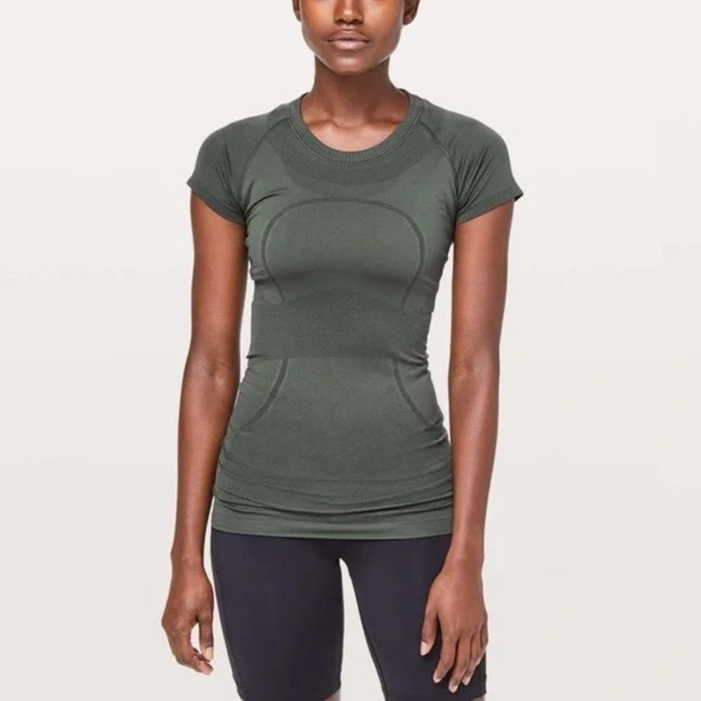 Lululemon Swiftly Tech Short Sleeve Crew Neck‎ Green Top Size 4